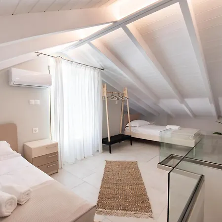 Apartament Bianco Stylish Maisonette *